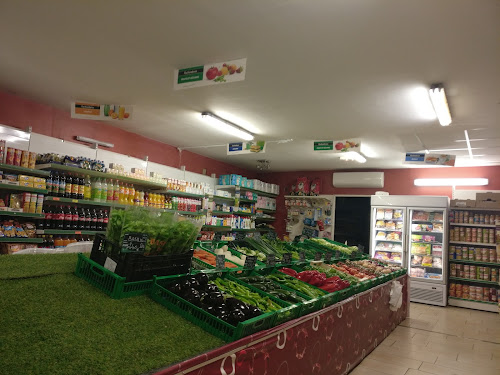 Espace fruits et légumes alimentation à Lambesc