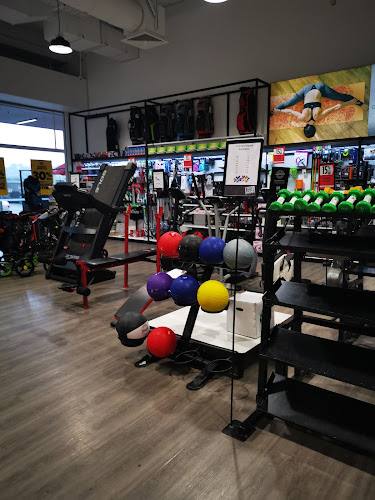 Rebel Sport Riccarton - Sporting goods store