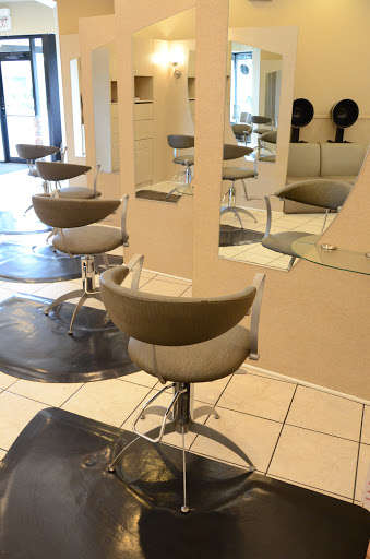 Beauty Salon «Nancy Koss Salon & Spa», reviews and photos, 5401 95th St, Oak Lawn, IL 60453, USA