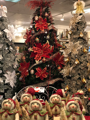 Department Store «Halls Kansas City», reviews and photos, 2450 Grand Blvd #333, Kansas City, MO 64108, USA