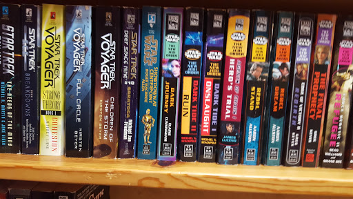 Book Store «Crossroad Books», reviews and photos, 2803 E Hamilton Ave, Eau Claire, WI 54701, USA