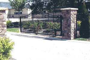 Tri-West Fence & Gate Ltd