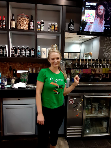 Beer Store «The Wine Seller», reviews and photos, 4680 Monticello Ave #15, Williamsburg, VA 23188, USA