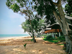 Tawanron Beach'in fotoğrafı ve yerleşim