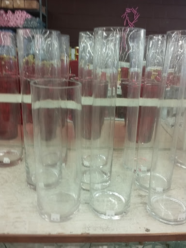 Wholesale Florist «Travis Wholesale Florists», reviews and photos, 240 W Josephine St, San Antonio, TX 78212, USA