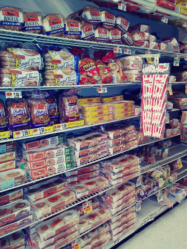 Grocery Store «Stop & Shop», reviews and photos, 64-66 Myrtle Ave, Ridgewood, NY 11385, USA