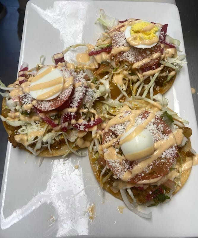 Comida Catracha, Comida Hondurena (Tacos y Baleadas Abigail) 73107