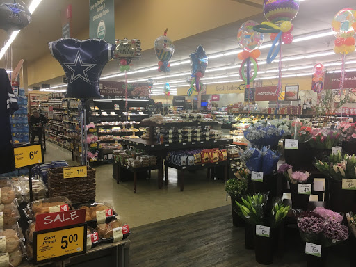 Grocery Store «Tom Thumb», reviews and photos, 4112 N Josey Ln, Carrollton, TX 75007, USA