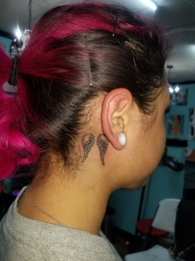 Tattoo Shop «Stuck On You Tattoos & Piercings», reviews and photos, 4102 Gus Thomasson Rd, Mesquite, TX 75150, USA