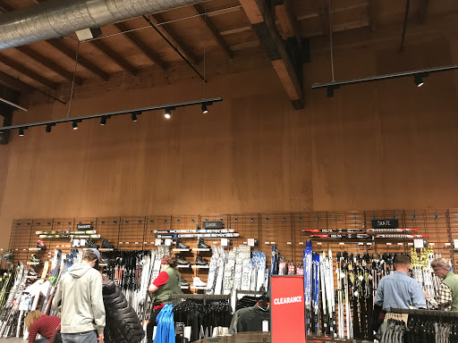 Camping Store «REI», reviews and photos, 222 Yale Ave N, Seattle, WA 98109, USA