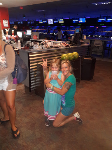 Bowling Alley «Brunswick Zone Harbour Lanes», reviews and photos, 1099 N Wickham Rd, Melbourne, FL 32935, USA