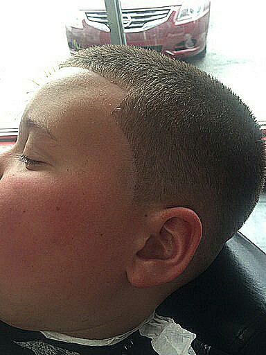 Barber Shop «Lakeside barber shop», reviews and photos, 103 Sanders Ferry Rd, Hendersonville, TN 37075, USA