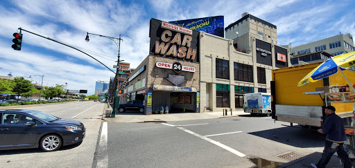 Car Wash «Westside Highway Car Wash», reviews and photos, 638 W 46th St, New York, NY 10036, USA