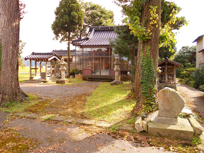 白山神社