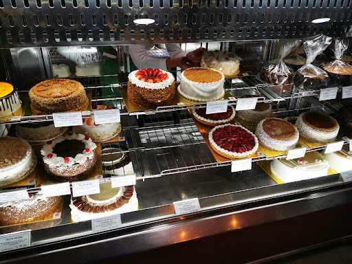 VLADY Repostería Fina y Fruta Bar