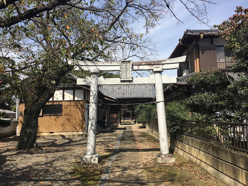 諏訪神社