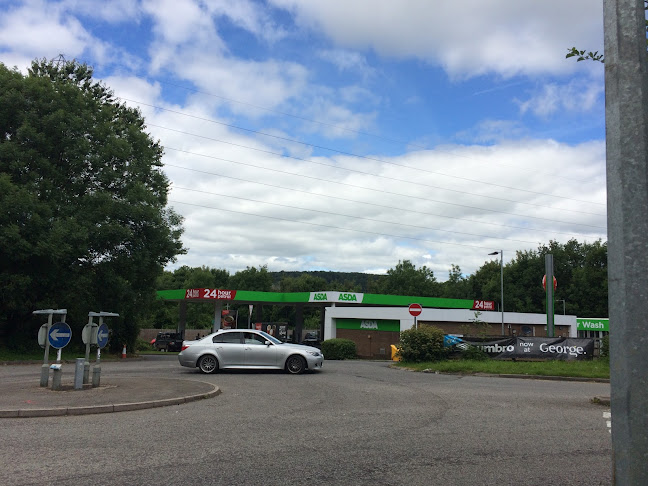 Reviews of Asda Cardiff Coryton Petrol Filling Station in Cardiff - Gas station
