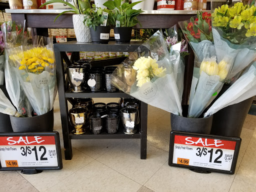 Grocery Store «Star Market», reviews and photos, 275 Beacon St, Somerville, MA 02145, USA