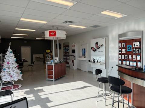 Cell Phone Store «Venture Wireless», reviews and photos, 1580 US-231, Crawfordsville, IN 47933, USA