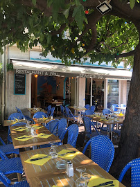 Atmosphère du SEASIDE CAFE - BAR RESTAURANT à Cannes - n°5