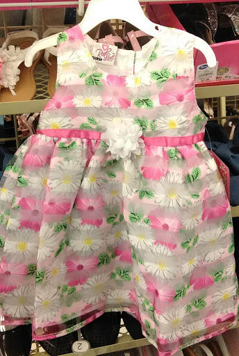 Discount Store «Roses», reviews and photos, 7201 Pendleton Pike, Indianapolis, IN 46226, USA