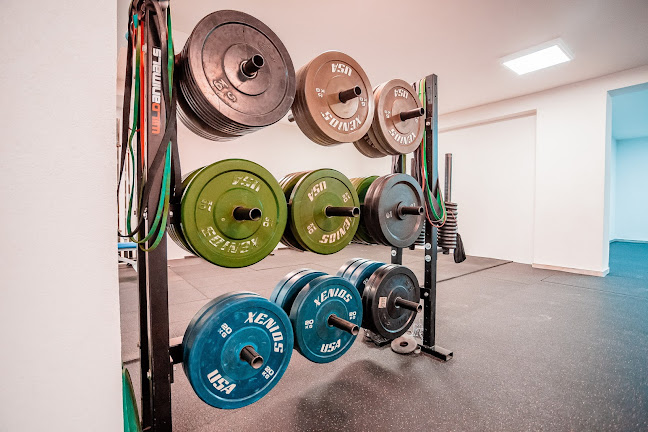 Opinii despre Strong Body Újszeged în Szeged - Edzőterem