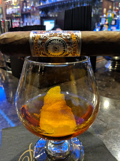 Tobacco Shop «Smoke Inn», reviews and photos, 801 Village Blvd #305, West Palm Beach, FL 33409, USA