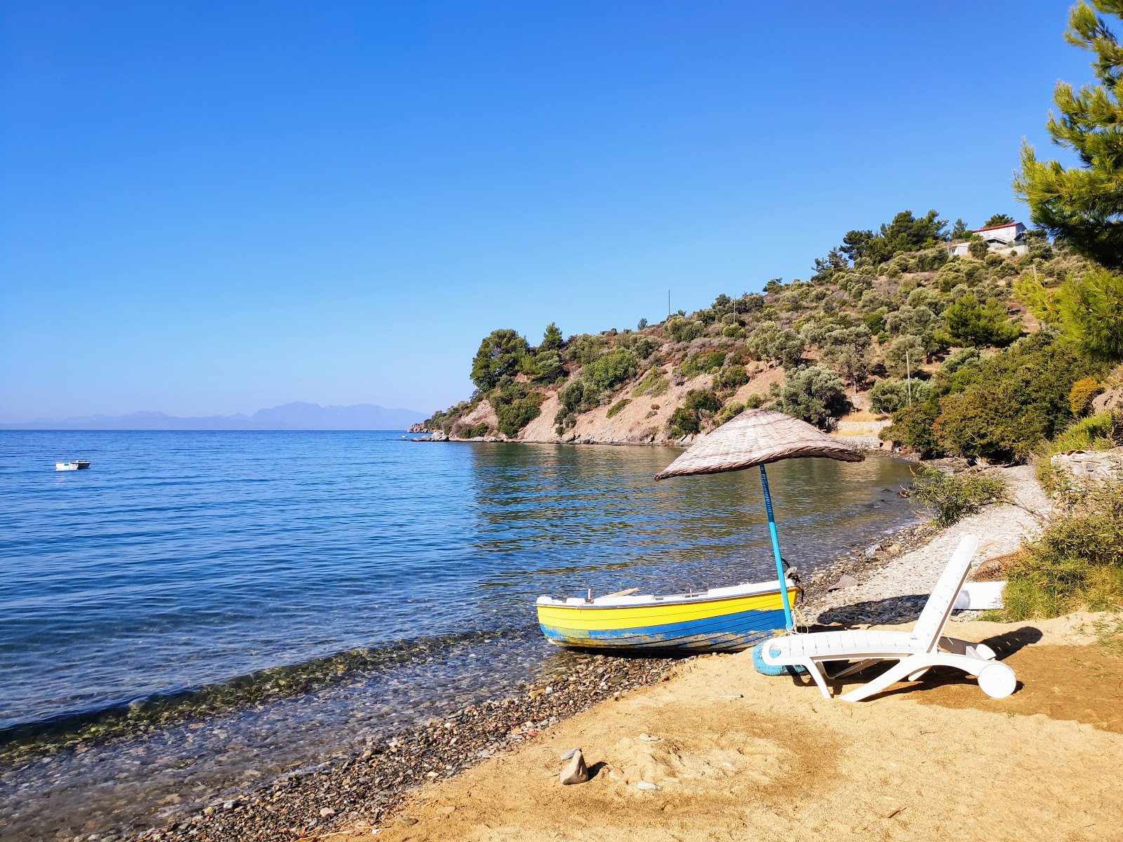 Fotografija Ilgin beach z srednje stopnjo čistoče