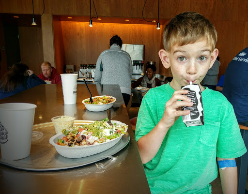 Mexican Restaurant «Chipotle Mexican Grill», reviews and photos, 1601 Jefferson Davis Hwy, Fredericksburg, VA 22401, USA