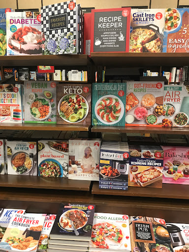 Book Store «Barnes & Noble», reviews and photos, 200 W Rte 70, Marlton, NJ 08053, USA