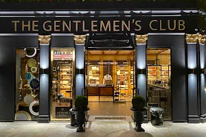 The Gentlemen’s Club - Coffee, Whisky and Cigar Lounge image