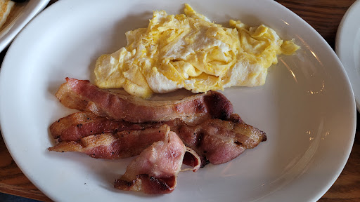 American Restaurant «Cracker Barrel Old Country Store», reviews and photos, 18151 Katy Fwy, Houston, TX 77094, USA