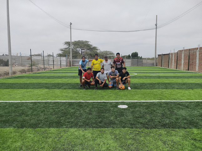 Opiniones de TRIPLE JOTA en Piura - Campo de fútbol