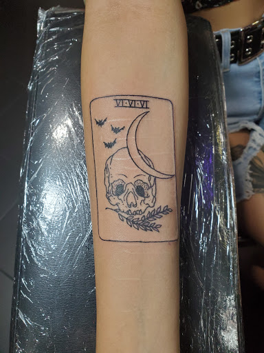 Tattoo Shop «Chronic Tattoo», reviews and photos, 1253 Garnet Ave, San Diego, CA 92109, USA