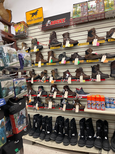 Sporting Goods Store «Hunters Gallery», reviews and photos, 237 Mt Cobb Hwy, Hamlin, PA 18427, USA