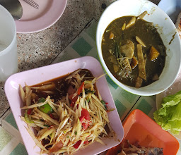 ส้มตำหน้าประมง photo