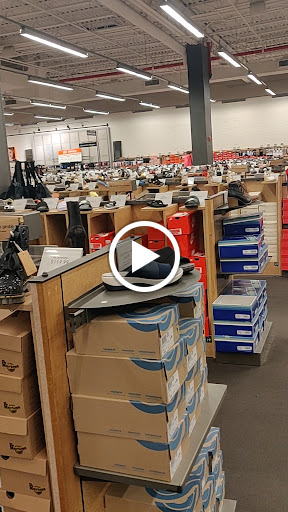 Shoe Store «DSW Designer Shoe Warehouse», reviews and photos, 2485 Richmond Ave, Staten Island, NY 10314, USA