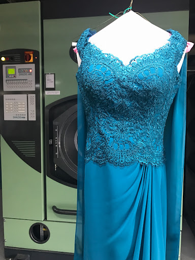 Dry Cleaner «BEST CLEANERS», reviews and photos, 7848 Winter Garden Vineland Rd, Windermere, FL 34786, USA