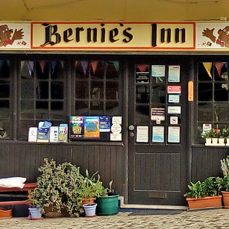Bernies Inn