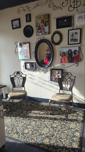 Lingerie Store «The Heavy Hanger by Melons the Complete Bra Shop», reviews and photos, 650 N Carriage Pkwy #105, Wichita, KS 67208, USA