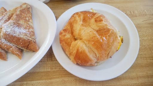 Donut Shop «The Do-Nut Shop Cafe», reviews and photos, 718 US 49, Richland, MS 39218, USA