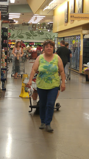 Grocery Store «Dillons», reviews and photos, 3020 E Douglas Ave, Wichita, KS 67214, USA