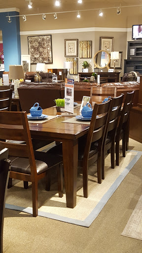 Furniture Store «Ashley HomeStore», reviews and photos, 9301 Tampa Ave, Northridge, CA 91324, USA