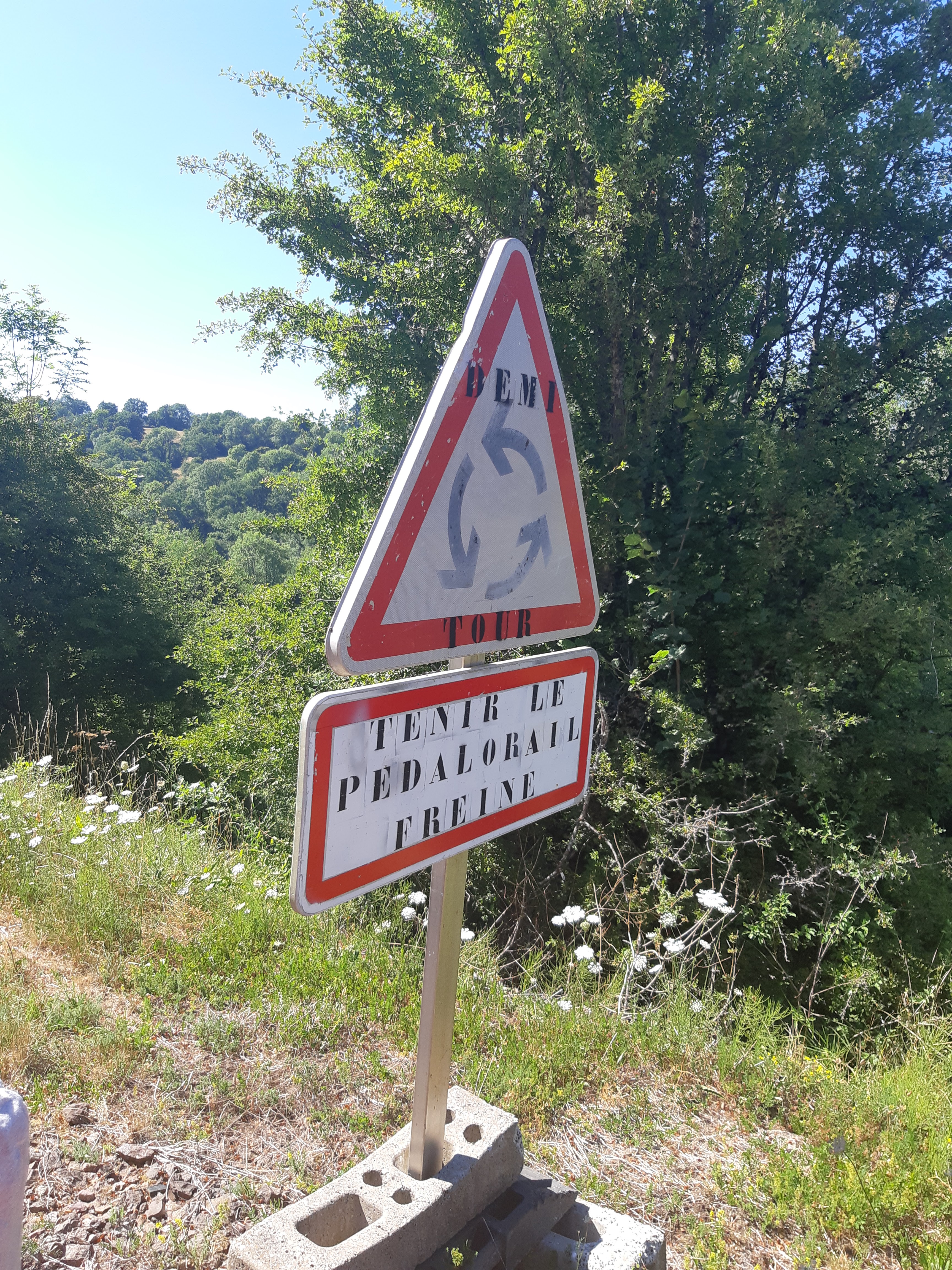 Photo n° 2 de l'avis de josé.E fait le 23/07/2022 à 16:05