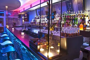 Barfly cafe and cocktail bar - Vrakunská image