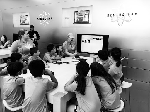 Computer Store «Apple Easton Town Center», reviews and photos, 4210 The Strand, Columbus, OH 43219, USA