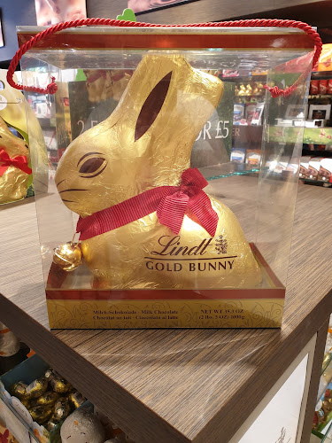 Comments and reviews of Lindt Chocolate Shop