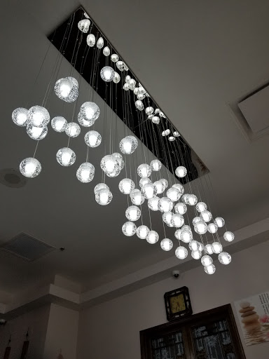 Day Spa «Harmony Massage & Spa», reviews and photos, 3360 Chamblee Tucker Rd, Atlanta, GA 30341, USA