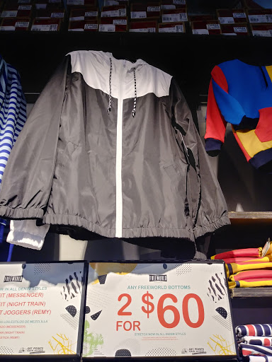 Clothing Store «Zumiez», reviews and photos, 1215 Colusa Ave f601, Yuba City, CA 95991, USA