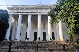 Calcutta Town Hall image